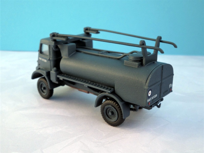 Bedford QL Tankwagen