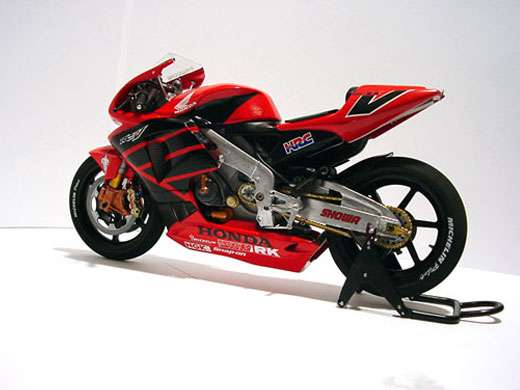 Honda RC211V