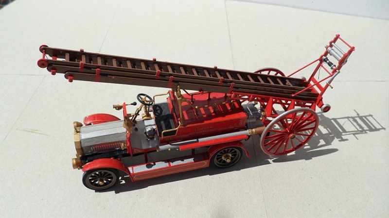 Dennis Fire Engine 1914