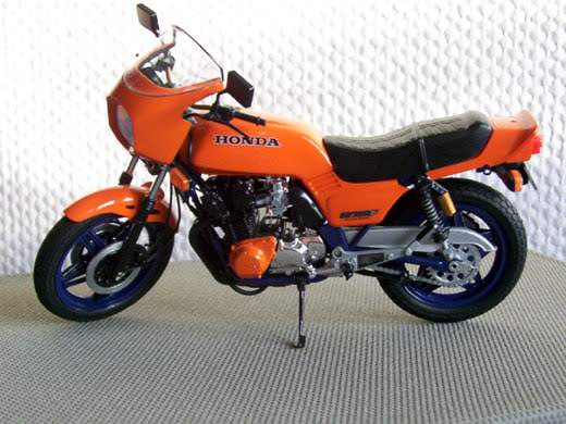 Honda CB750F