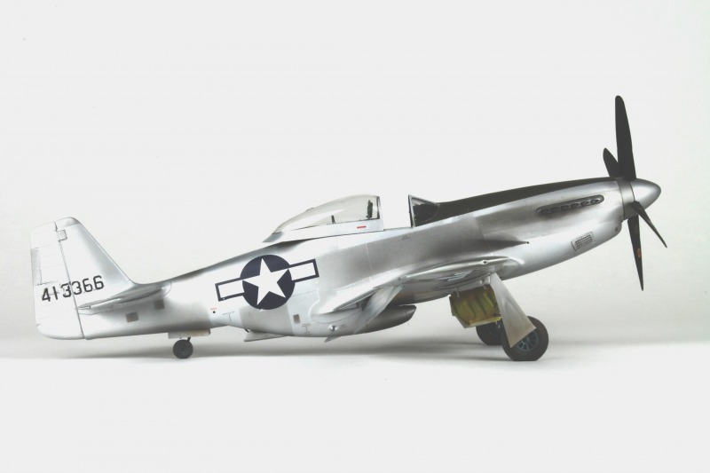 North American P-51D-5NA Mustang