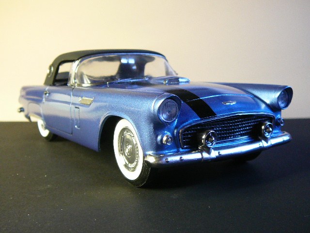 1956 Ford Thunderbird