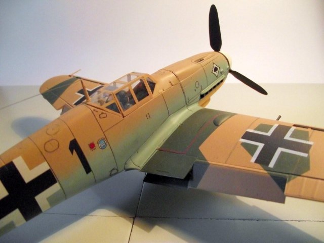 Messerschmitt Bf 109 G-4/trop