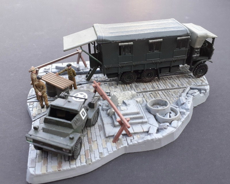 Monty´s Caravan & Daimler Mk II Scout Car