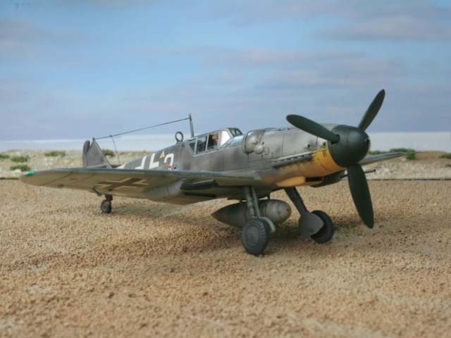 Messerschmitt Bf 109 G-6/R6