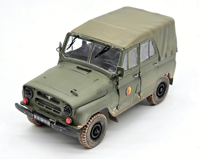 UAZ-469