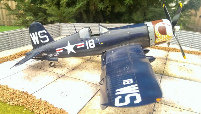 Chance Vought F4U-1 Corsair