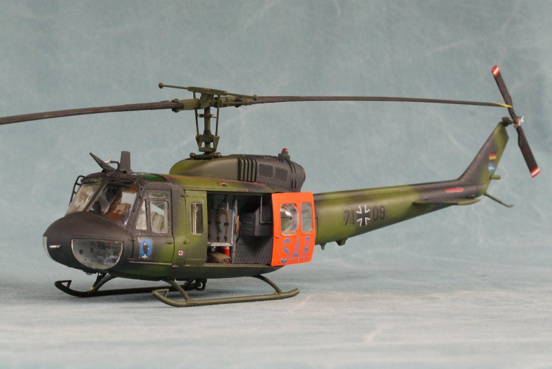 Bell UH-1D Huey