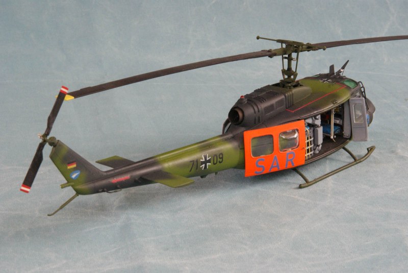 Bell UH-1D Huey