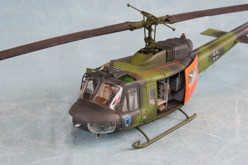 Bell UH-1D Huey