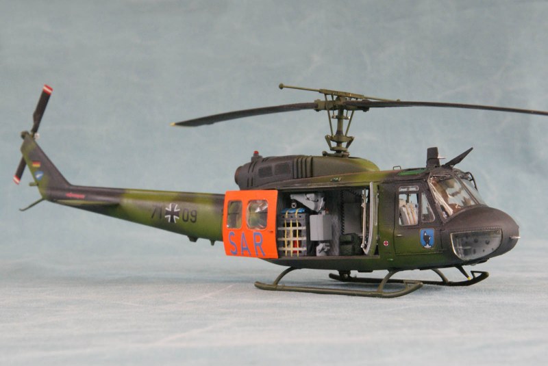 Bell UH-1D Huey