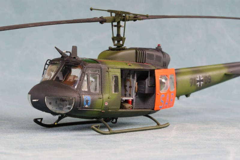 Bell UH-1D Huey