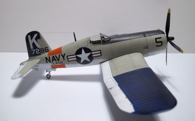 Chance Vought F4U-4B Corsair