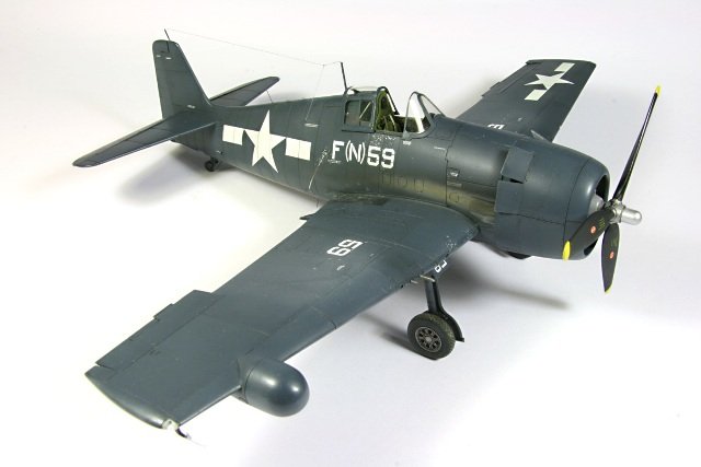 Grumman F6F-5N Hellcat