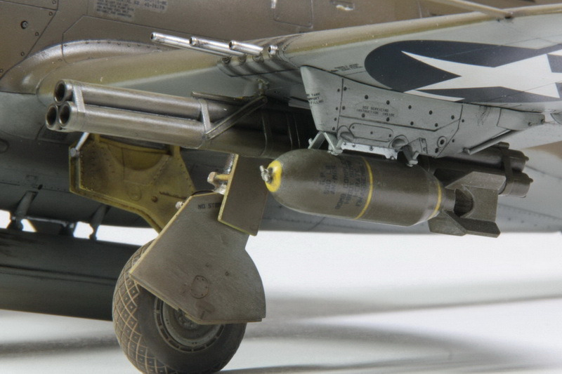 Republic P-47D-15-RE Thunderbolt Razorback