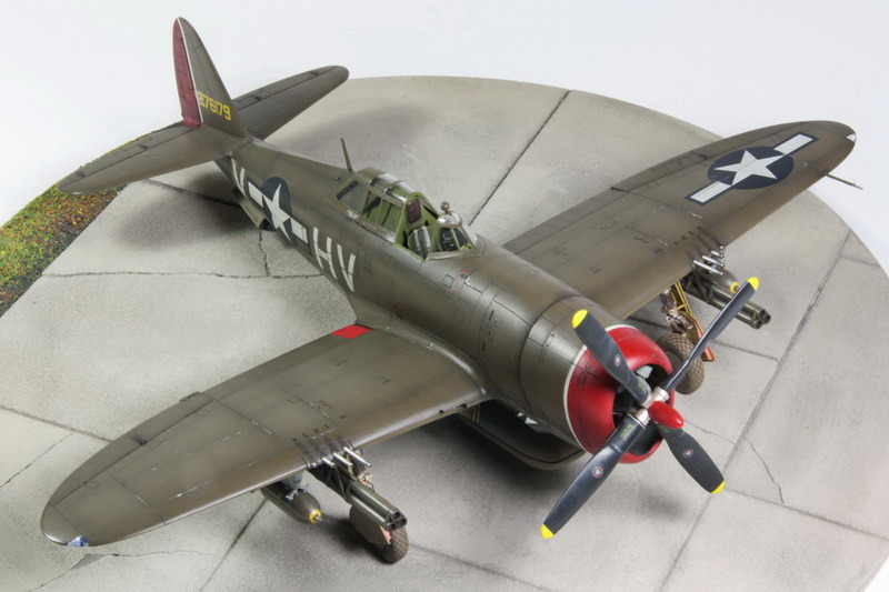 Republic P-47D-15-RE Thunderbolt Razorback