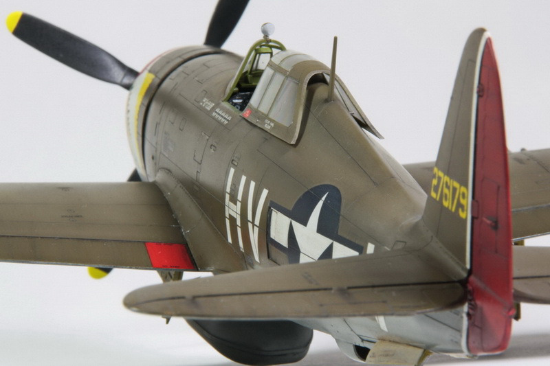 Republic P-47D-15-RE Thunderbolt Razorback