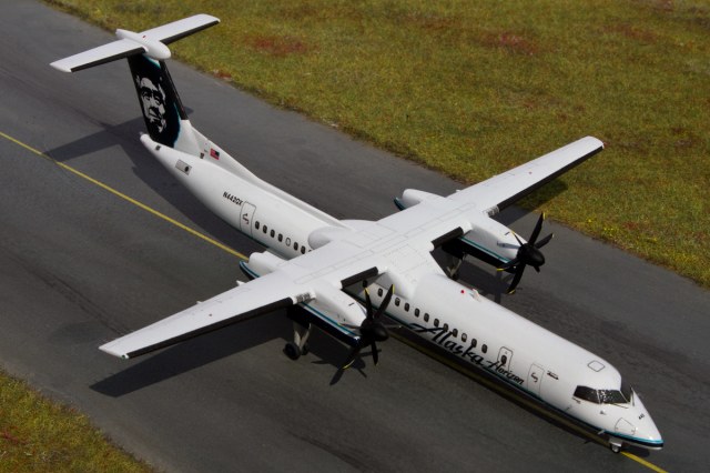 Bombardier Dash 8Q-400