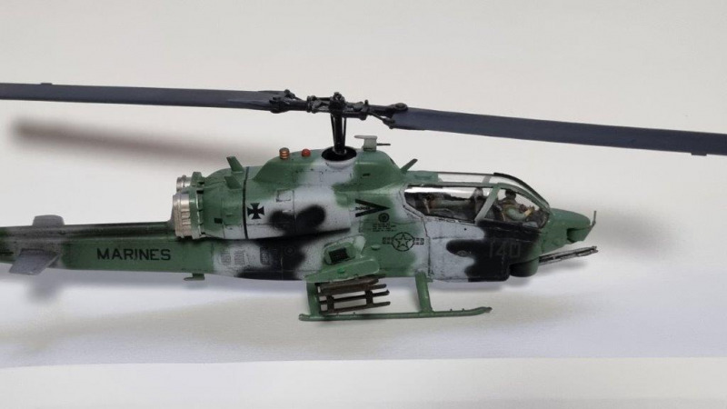 Bell AH-1W