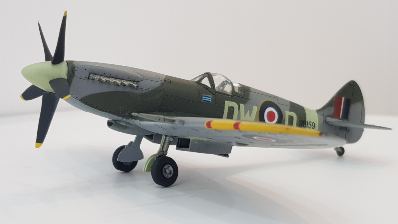 Supermarine Spitfire Mk.XIV c
