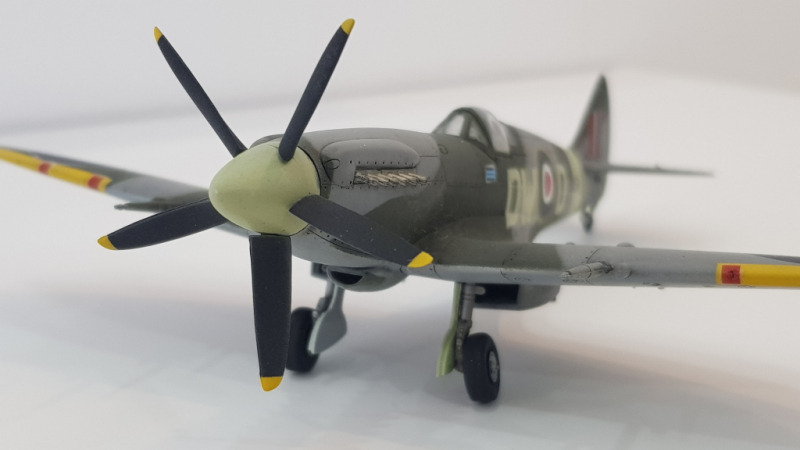 Supermarine Spitfire Mk.XIV c