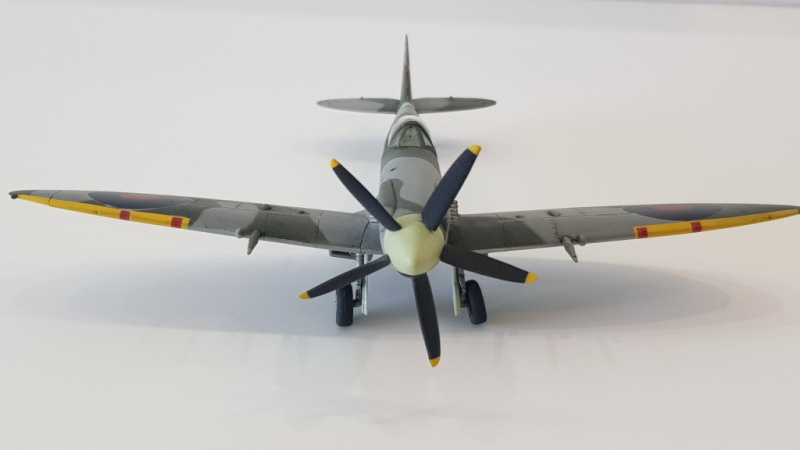 Supermarine Spitfire Mk.XIV c