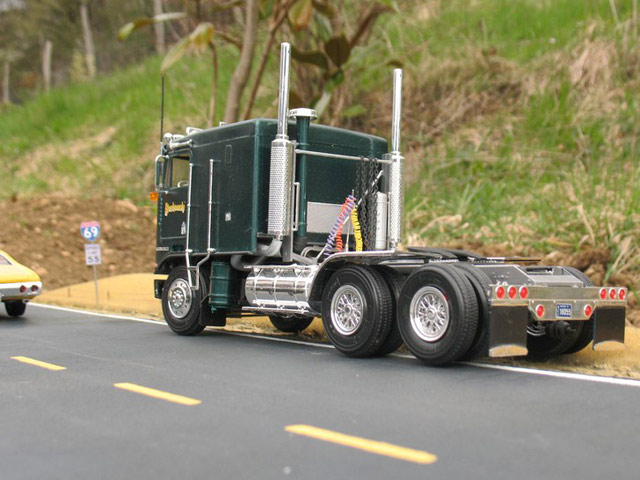 Kenworth K100 VIT