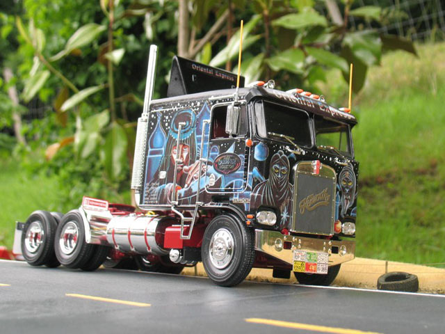 Kenworth K100 VIT