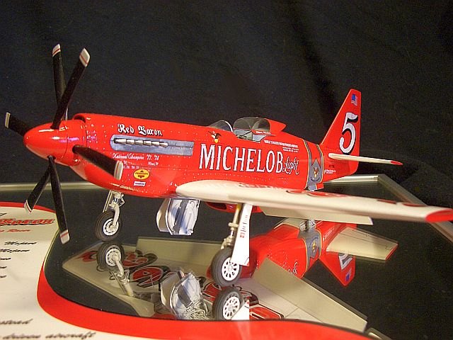 Race Mustang P-51 "Red Baron"