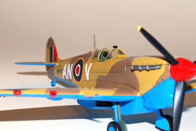 Supermarine Spitfire Mk Vb Trop