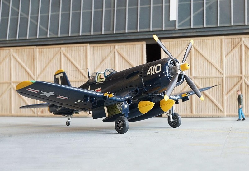 Chance Vought F4U-5 Corsair