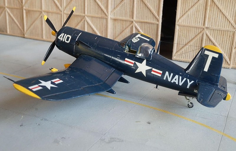 Chance Vought F4U-5 Corsair