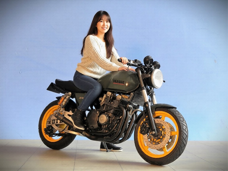 Yamaha XJR400S