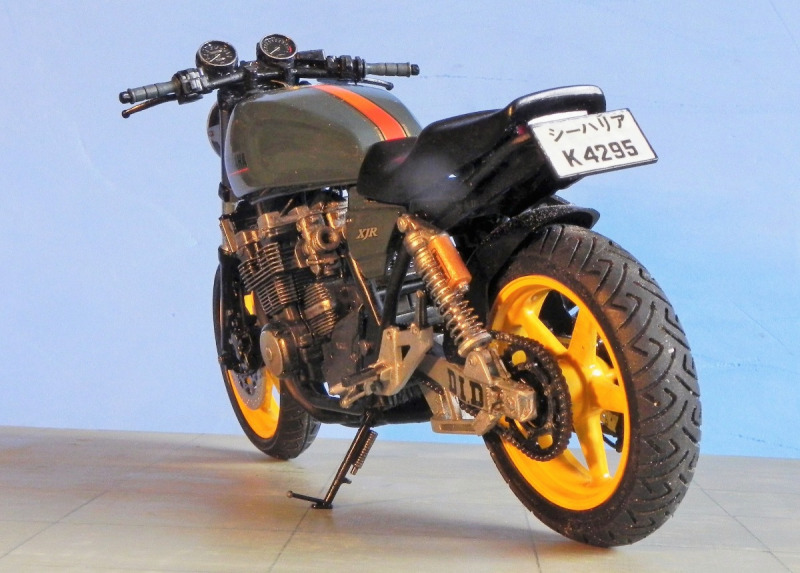Yamaha XJR400S