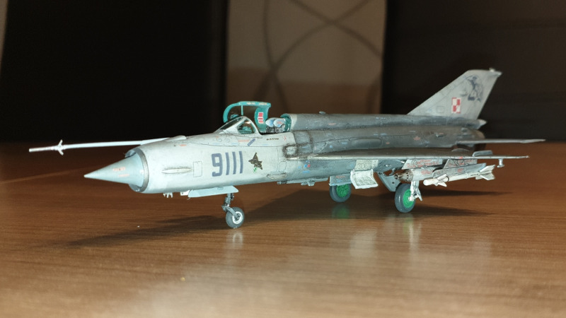 MiG-21MF Fishbed-J