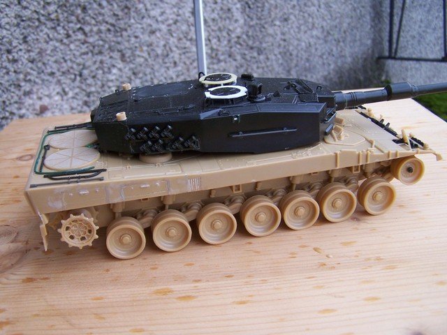 Leopard 2A4 CHL