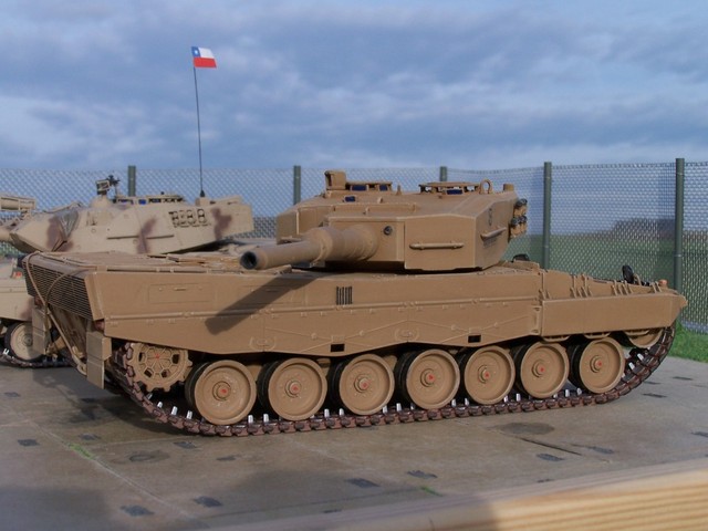 Leopard 2A4 CHL