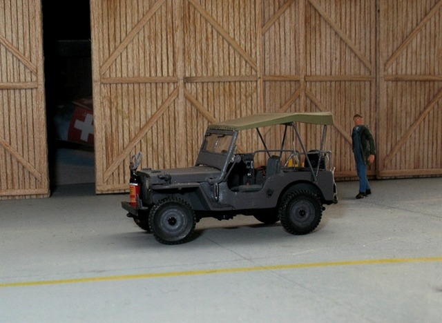 Auf welchem Diorama der Jeep mal steht, weiß ich noch nicht, ich hoffe dazu vorher noch mehr über dieses spezielle Fahrzeug zu erfahren.