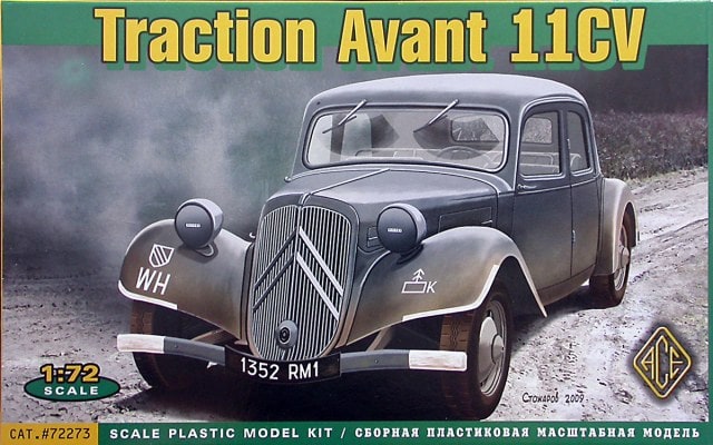 Blick auf das Bausatzcover des 1:72 Kits der Firma ACE