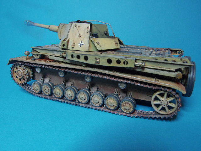 Panzerhaubitze Heuschrecke IVb (Sd.Kfz. 165/1)