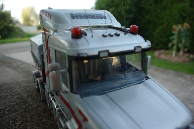 Scania T144
