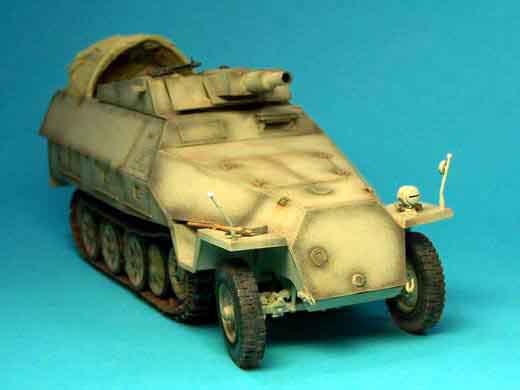 Sd.Kfz. 251/9 Ausf. D Stummel