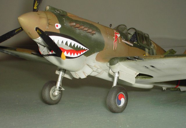 Curtiss P-40B Warhawk