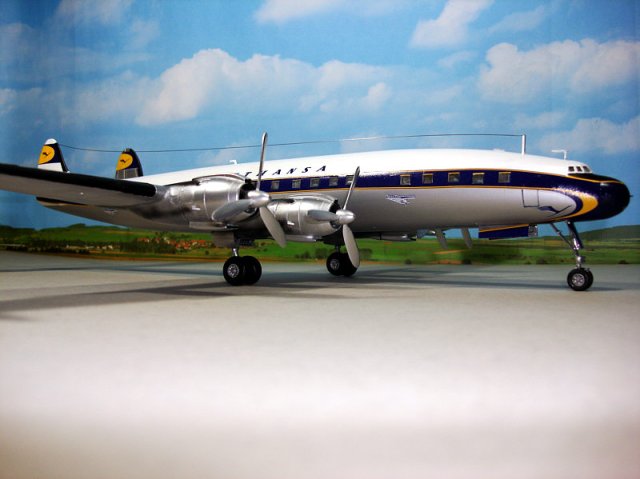 Lockheed L-1049G Super Constellation