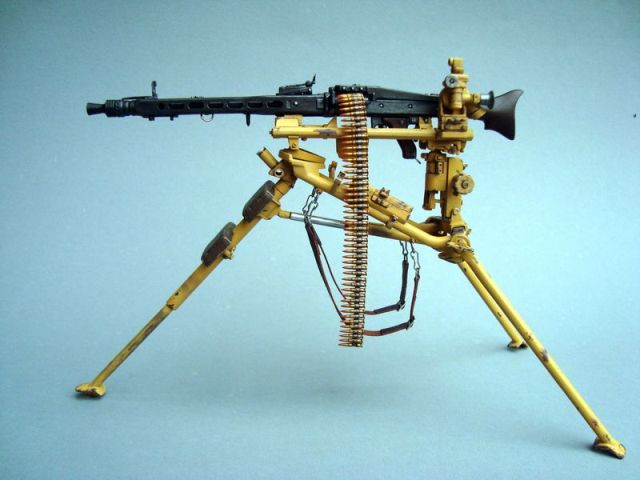 MG 42