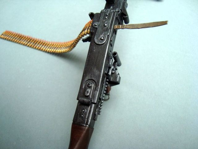 MG 42