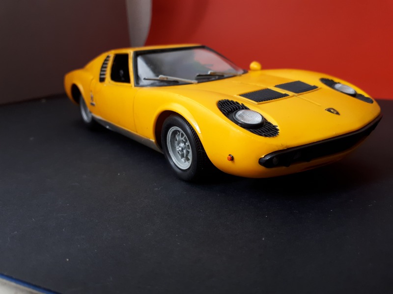 Lamborghini Miura