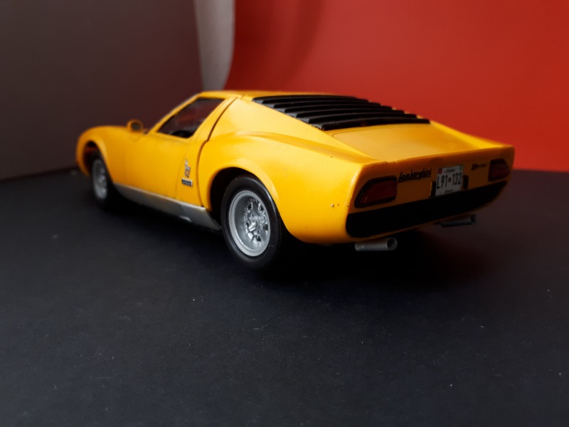 Lamborghini Miura