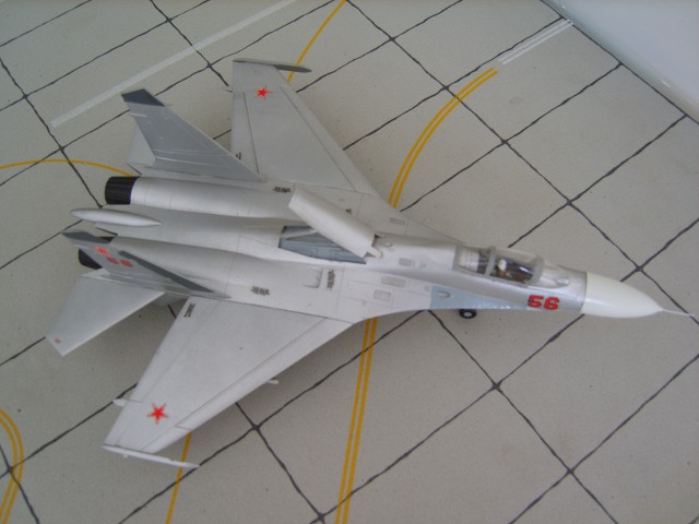 Suchoi Su-27 Flanker-B