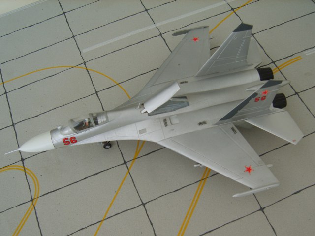 Suchoi Su-27 Flanker-B